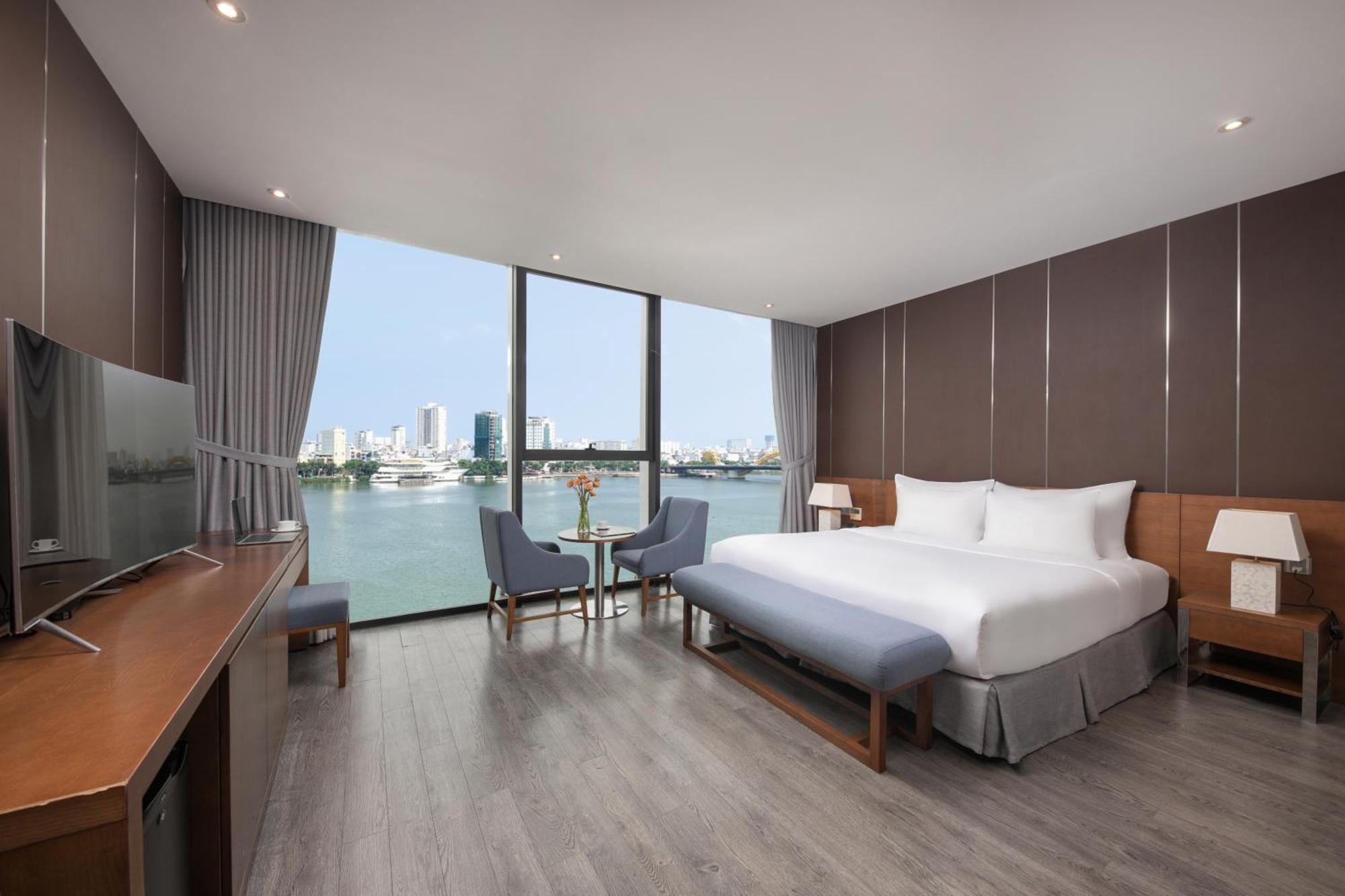 Avora Hotel Дананг Екстериор снимка