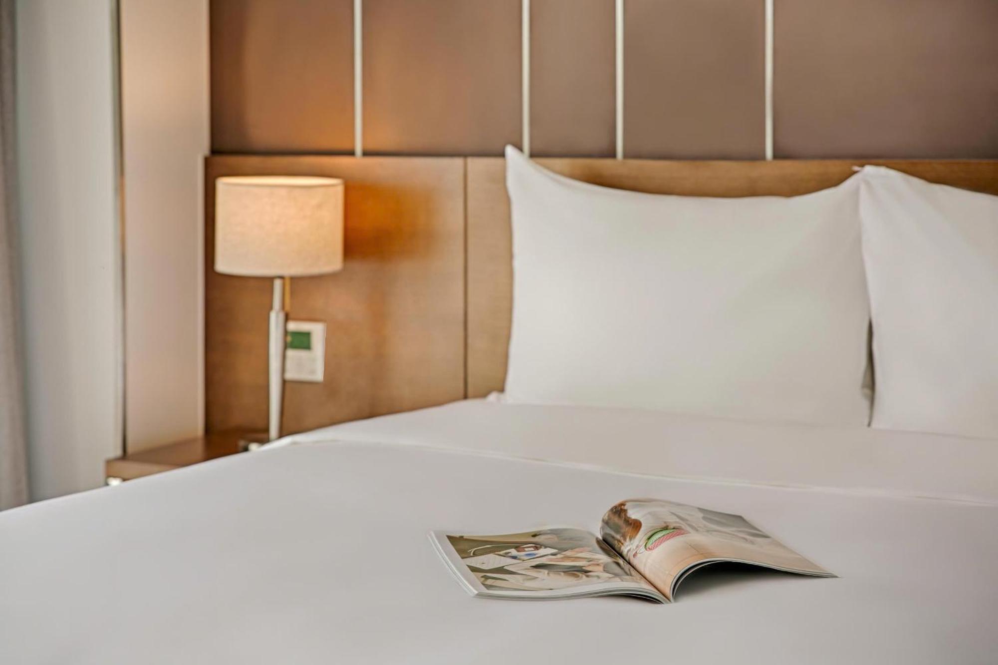 Avora Hotel Дананг Екстериор снимка