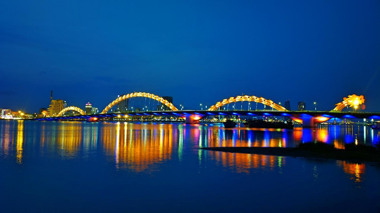 Avora Hotel Дананг Екстериор снимка